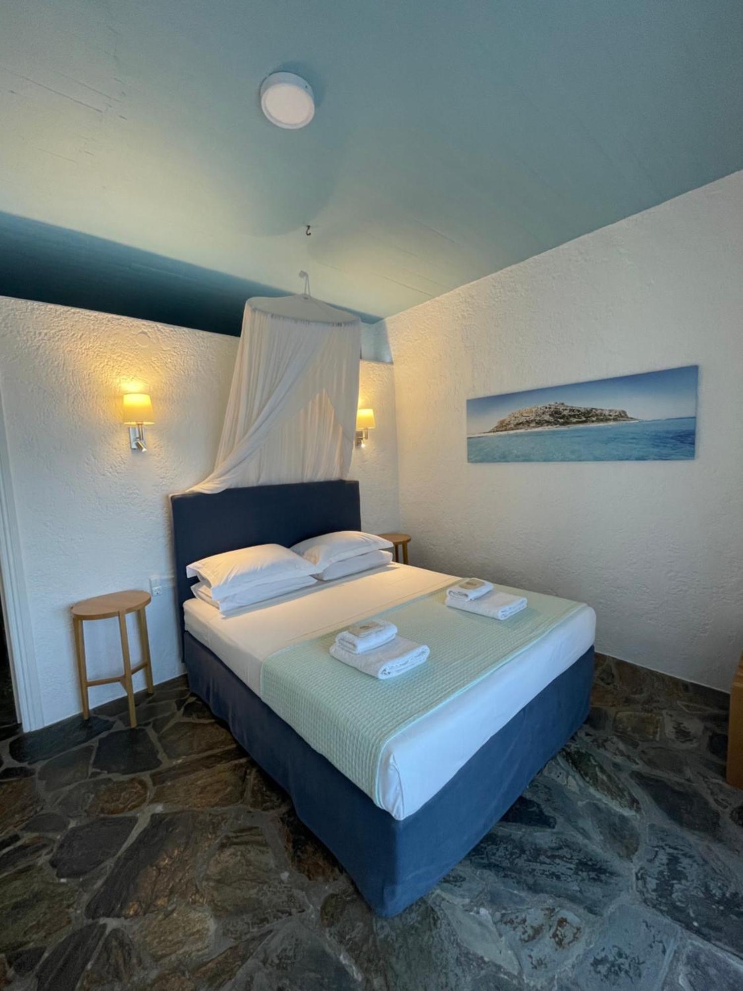 Villa Georgia Apartments & Suites Kalamaki Habitación foto